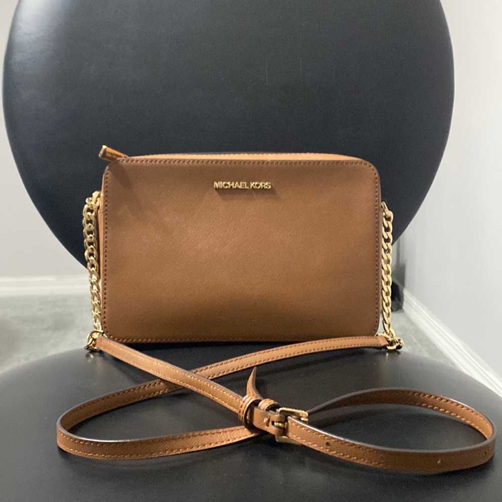 Michael Kors crossbody purse